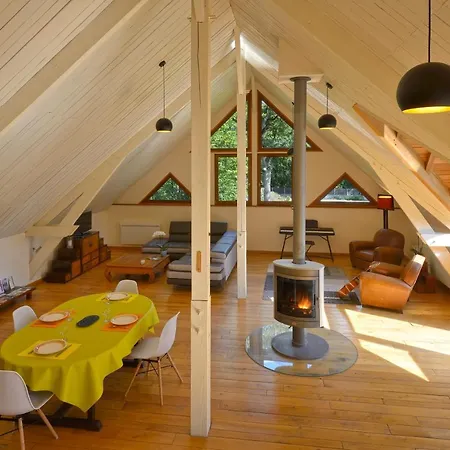 Le Loft Moderne Et Chaleureux Avec Vue Verdoyante Apartamento Soucelles