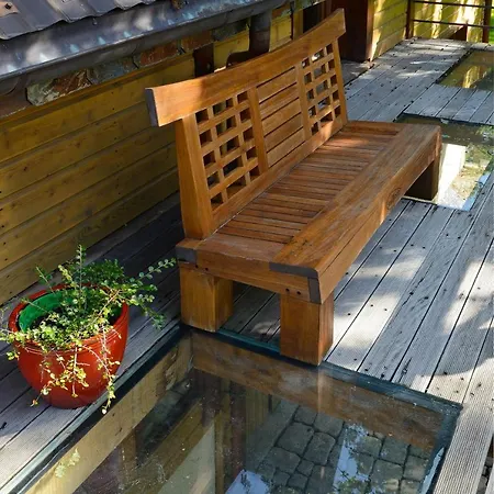 La Maison Dans Les Bois