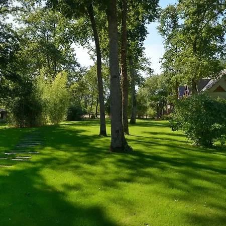 Le Loft Moderne Et Chaleureux Avec Vue Verdoyante Apartamento *