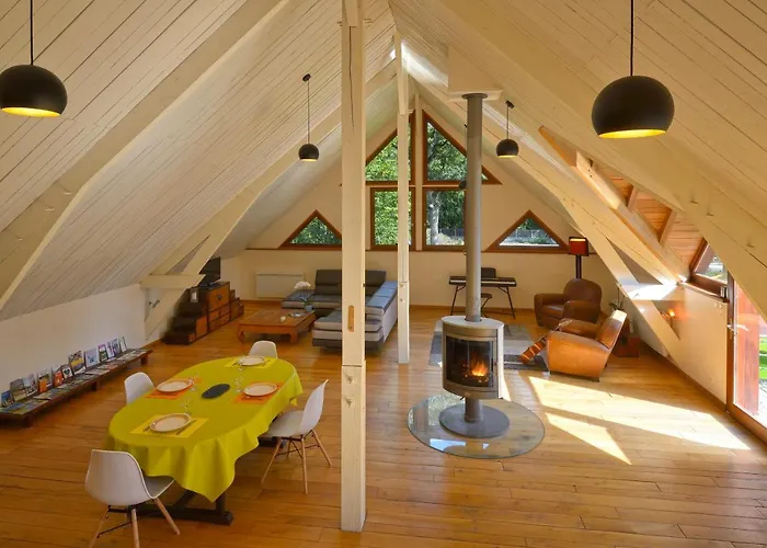 La Maison Dans Les Bois Appartement Soucelles